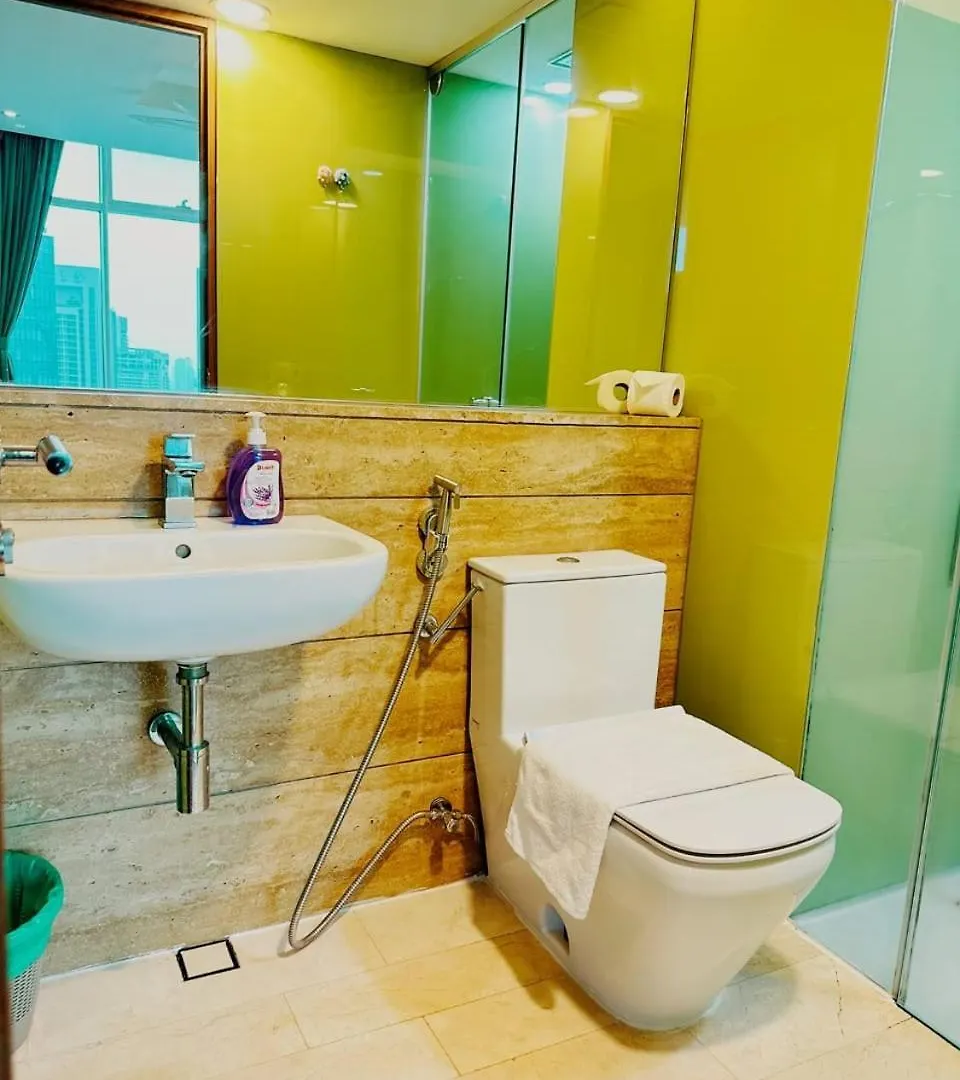 Vortex Suites Klcc, 10 Pax - 3 Bedrooms Apartment Kuala Lumpur Hotel